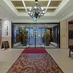 Adina Apartment Hotel Berlin Checkpoint Charlie