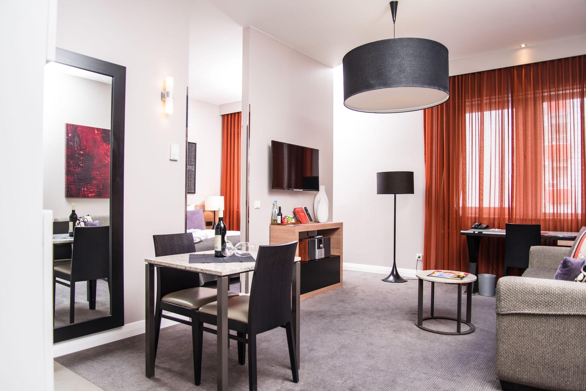 Adina Checkpoint Charlie Aparthotel Berlino