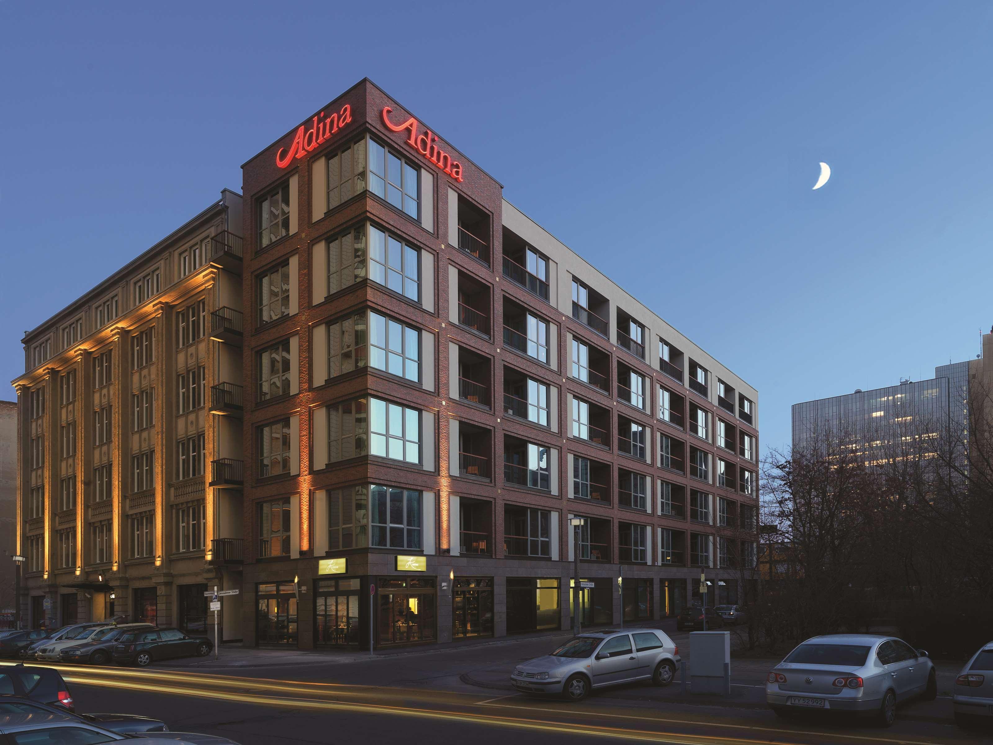 Adina Checkpoint Charlie 4* Berlino
