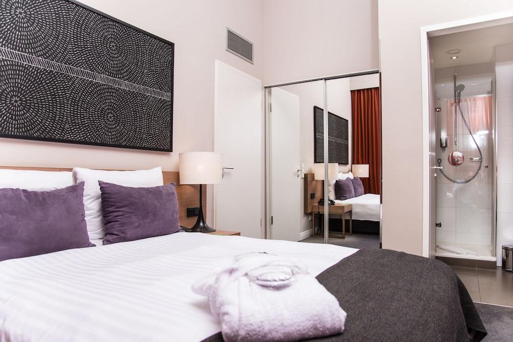 Adina Checkpoint Charlie 4*